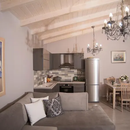 Apartment Stavros Boutique 2 *