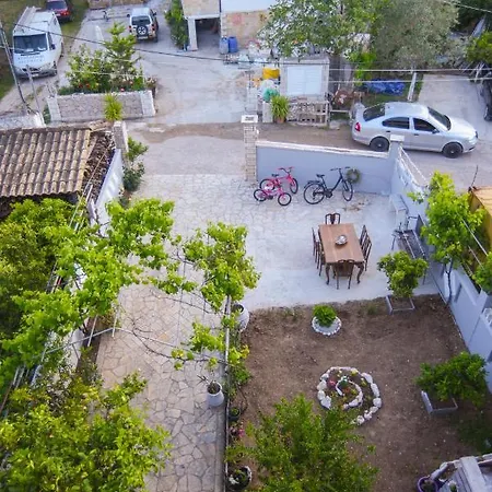Stavros Boutique 2 Apartment *