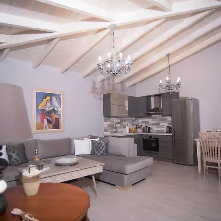 Stavros Boutique 2 Apartment *